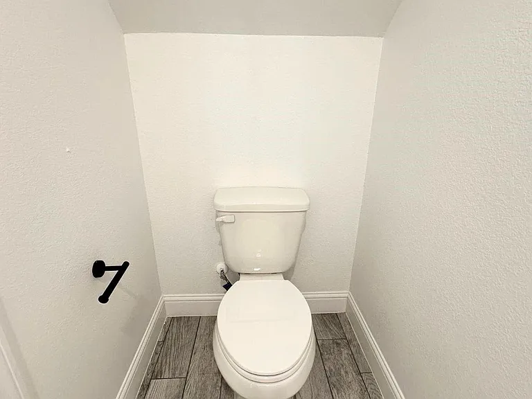 7710 Darnay Dr #A — Photo 17