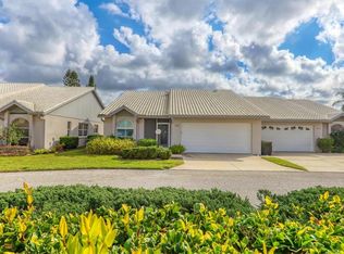 5320 Crestlake Blvd #26, Sarasota, FL 34233