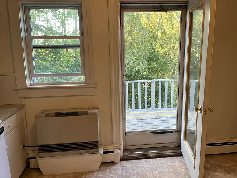 246 High St #202 — Photo 3