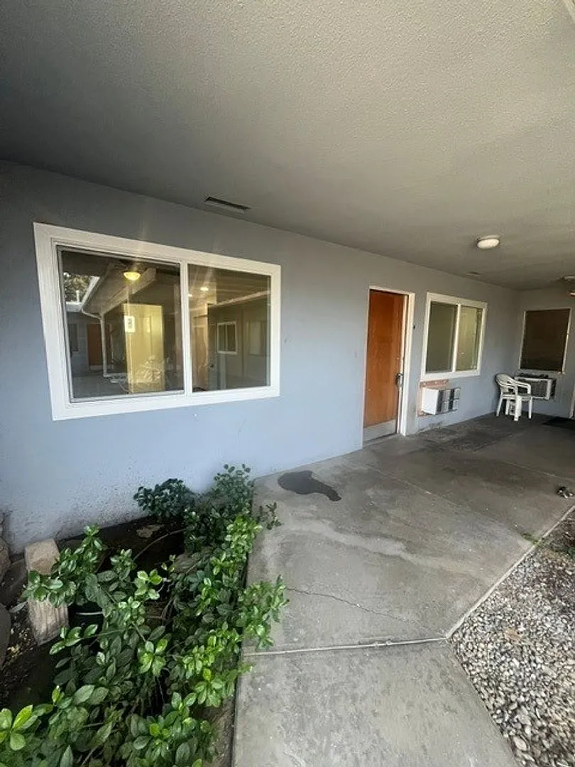 Timelark Apartments — Photo 1