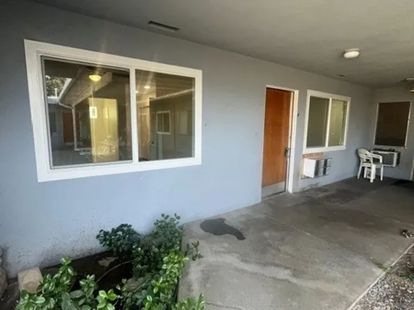 Timelark Apartments