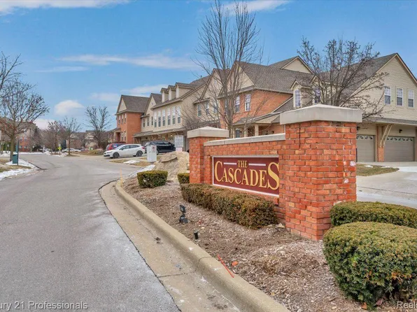 5053 Parsley Dr, Shelby Township, MI 48316