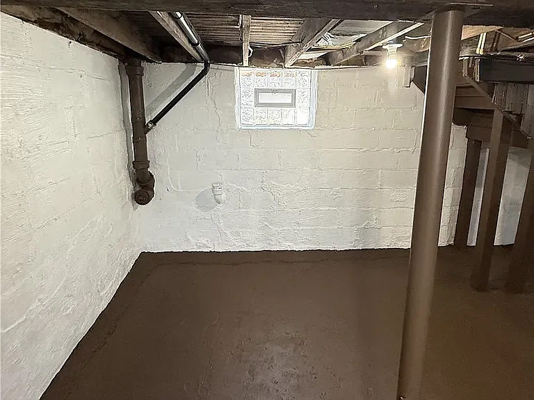 390 Cole Ave — Photo 28