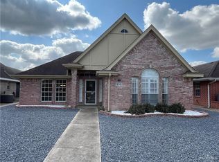 335 Karen Dr, Alamo, TX 78516