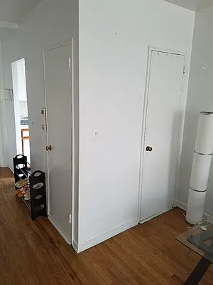 Rented by Allen Harris, LREB | media 34