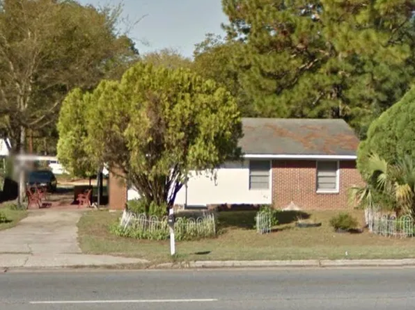 207 S Mock Rd, Albany, GA 31705