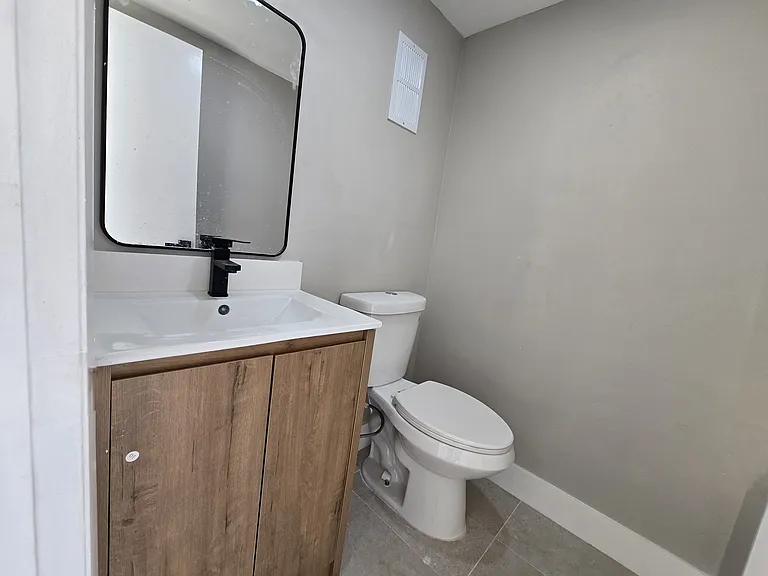 17120 SW 94th Ave #404 — Photo 3