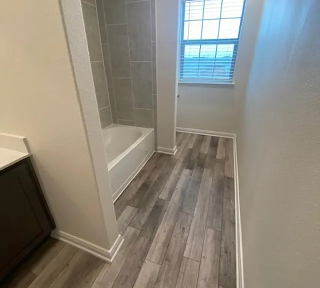 3110 Holstein Dr — Photo 33