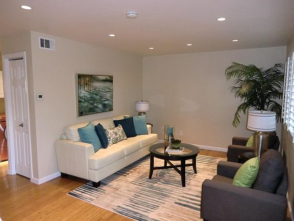 3rd image of 18218 Hale Ave APT D