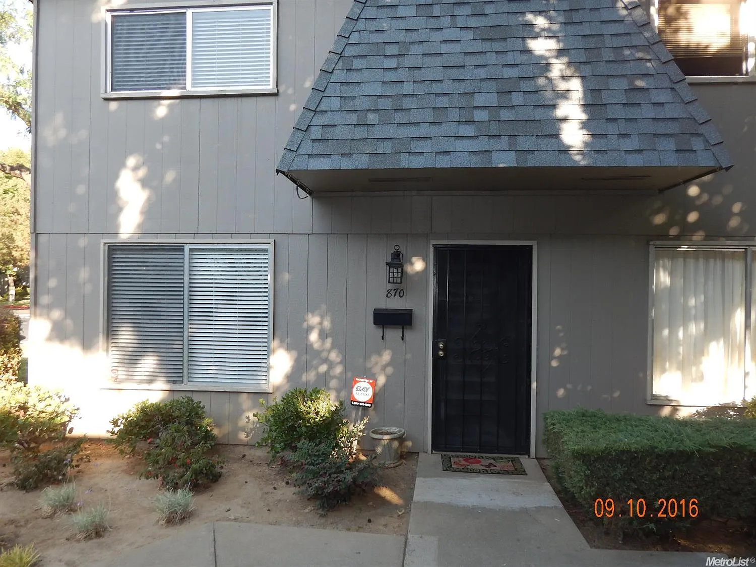 870 Rutledge Dr photo 1