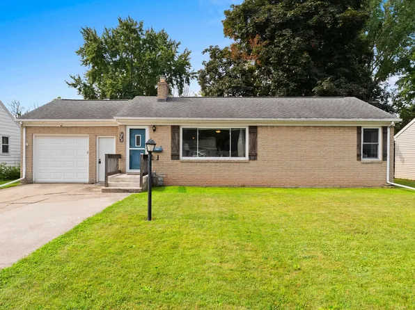 1428 Hastings St, Green Bay, WI 54301