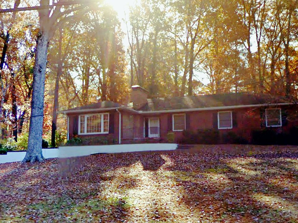 1st image of 5104 Skyline Dr