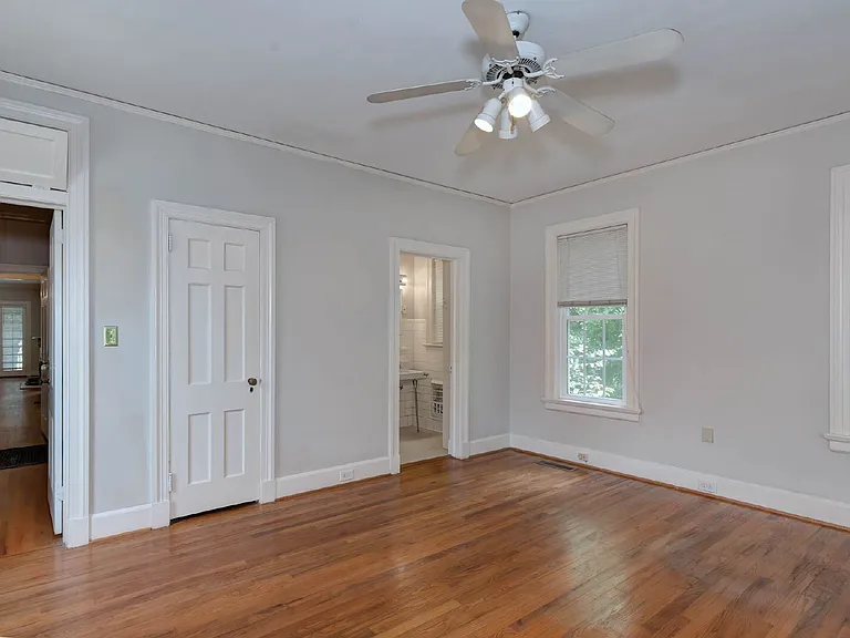 1521 Dixon Dr — Photo 13