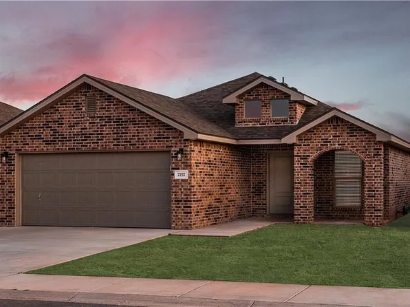 26555 W 83rd Ter, Lenexa, KS 66227