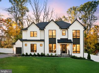 7806 Carteret Rd, Bethesda, MD 20817