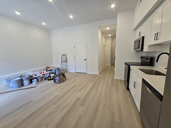 2nd image of 1628 Ridge Ave #A