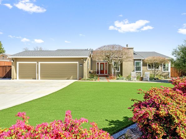 1051 Stonebridge Dr