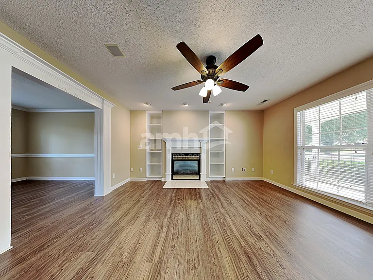 4465 Greenfield Way Dr — Photo 9