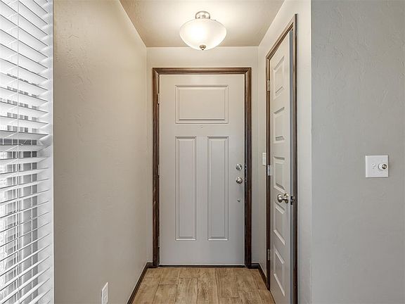 3rd image of 611 Red Cedar Way
