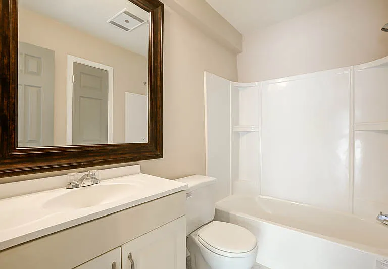 4220 Belvedere St #3 — Photo 5