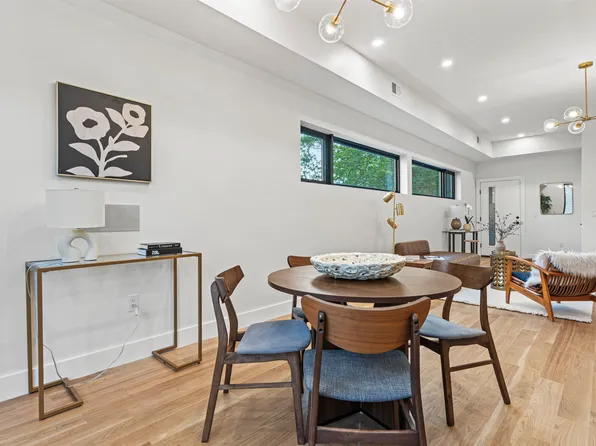 32 Hancock Avenue image 7 of 38