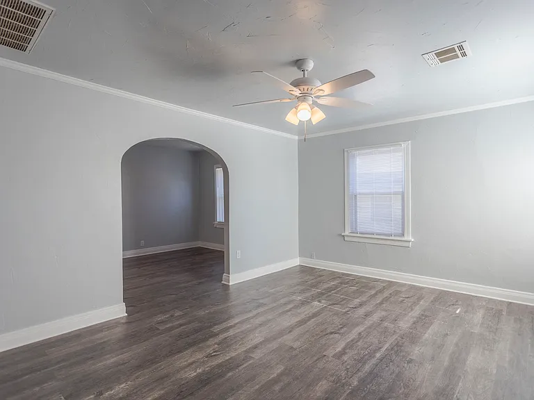 2513 NW 11th St #2513 — Photo 7