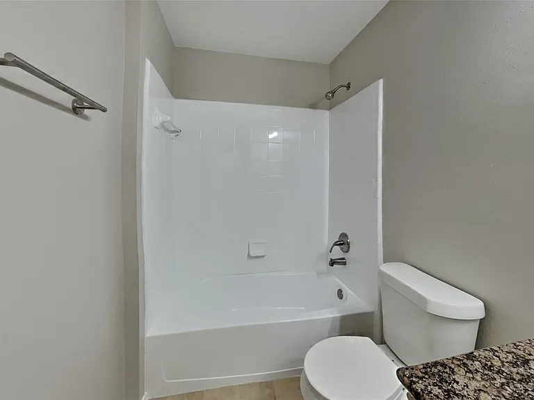 15610 Manorford Ct — Photo 16