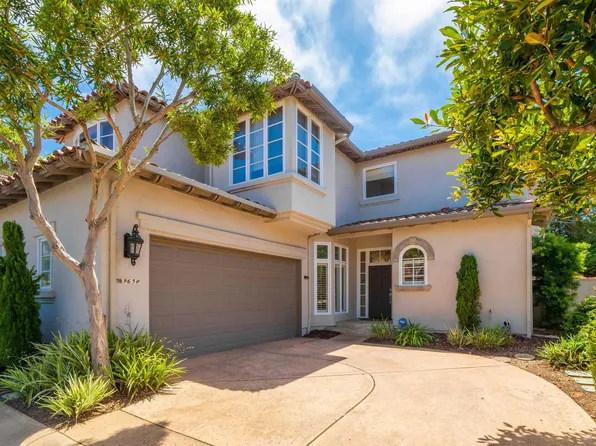 9630 Claiborne Sq, La Jolla, CA 92037