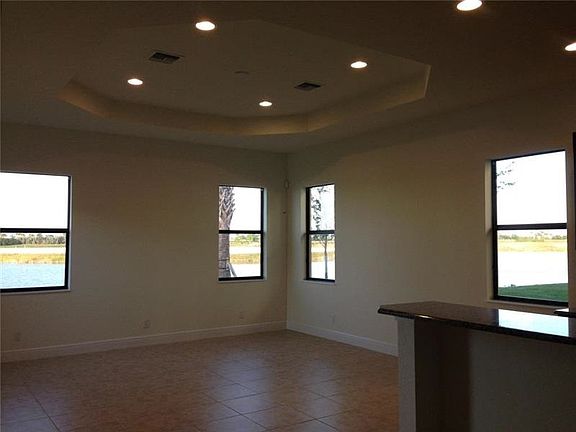 2nd image of 11555 NW 81st Pl