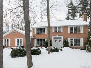 8137 Floss Ln, East Amherst, NY 14051