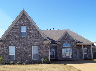 8425 Allen Lane Cv, Southaven, MS 38671