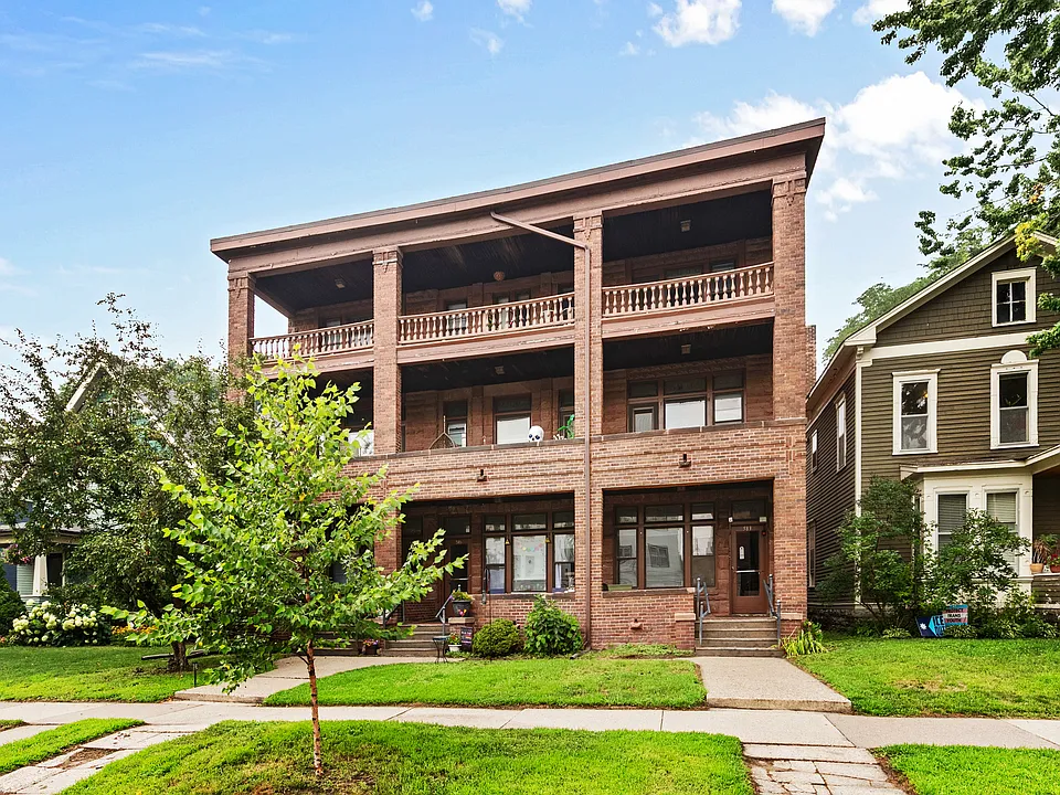 583 Holly Ave