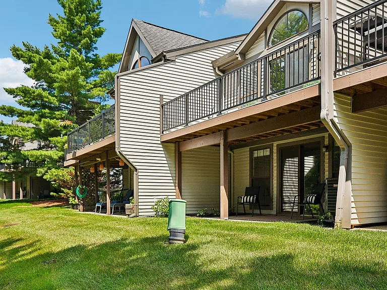 1608 Shady Cove Ln — Photo 50