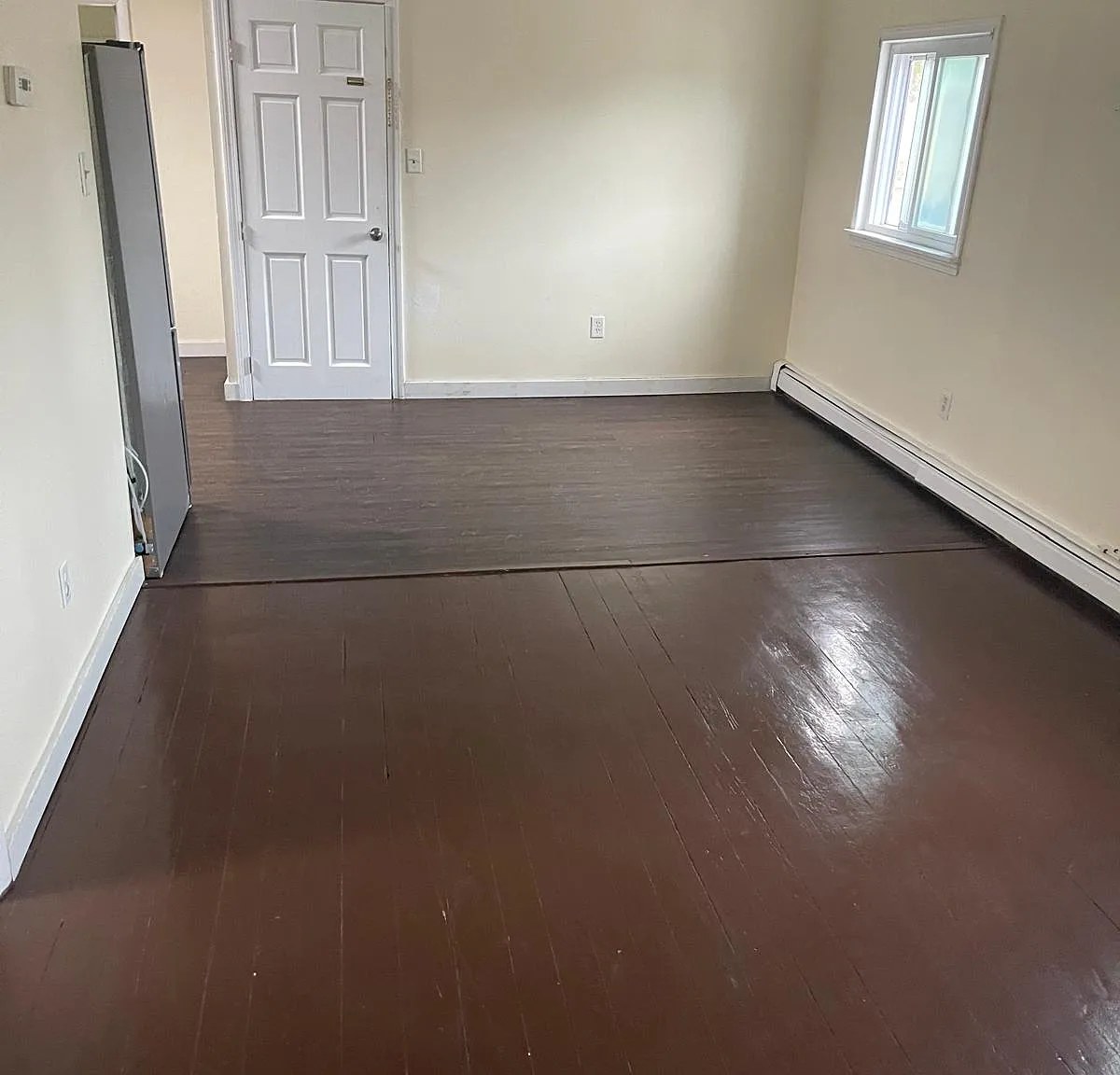 2 bed, 900 sqft, $1,800 — Photo 2