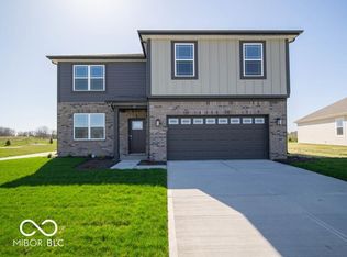 126 Velvet Hat Rd, Danville, IN 46122