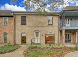 830 Threadneedle St APT 222, Houston, TX 77079