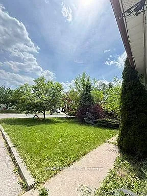 256 Patricia Ave #LOWER — Photo 2