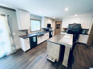 1816 Mount View Rd, Wellington, AL 36279