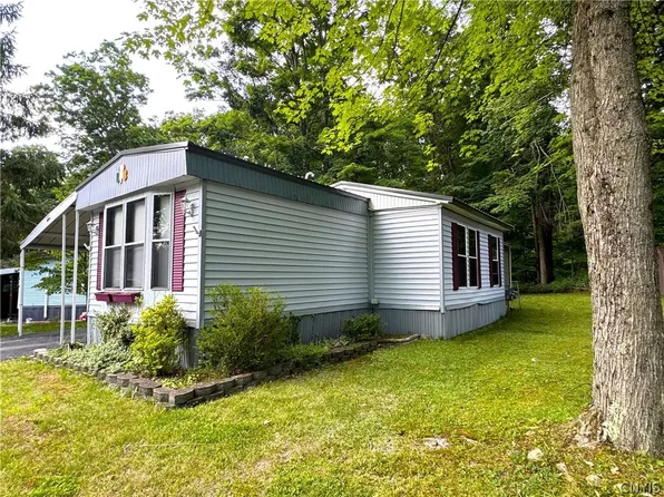 190 Country Rd, Utica, NY 13502