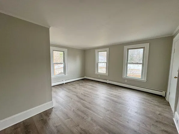 147 Plummer Road, 147 Plummer Rd #5, Gorham, ME 04038
