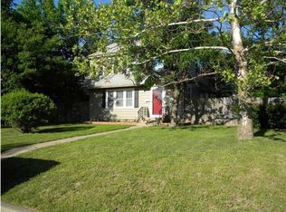 802 N Broadview Ave, Wichita, KS 67208