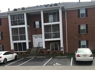 209 Donard Park Ave #209, Louisville, KY 40218