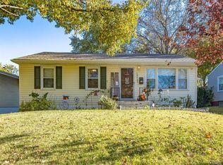 10642 Saint Henry Ln, Saint Ann, MO 63074