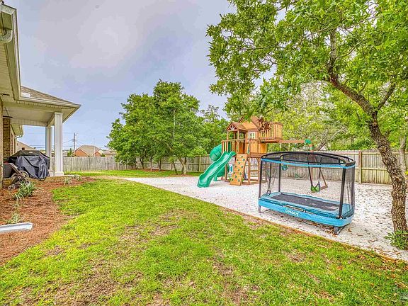 3rd image of 3202 Cornell Dr