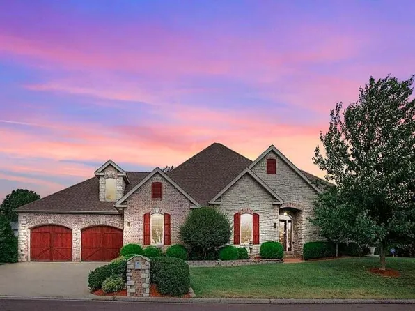 1305 Wilma Avenue, Mountain Grove, MO 65711