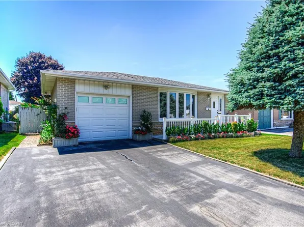 1227 Valentine Dr, Cambridge, ON N3H 2P1