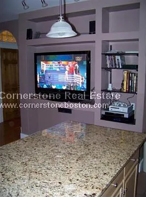 44-46 Ward St #3C — Photo 4