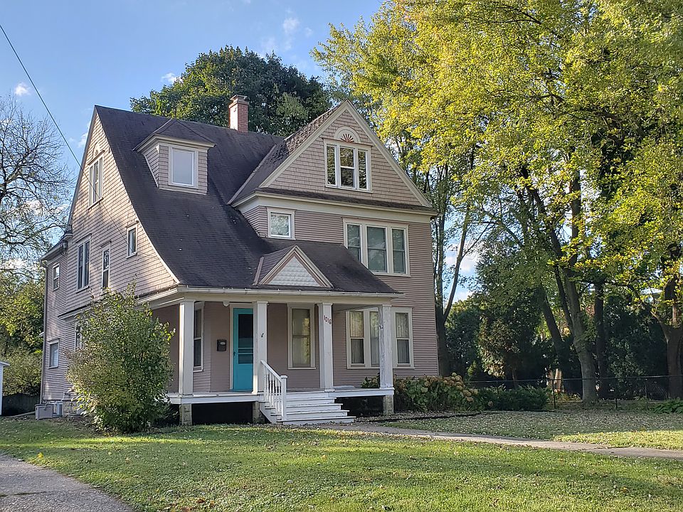 1st image of 1016 E Milwaukee St
