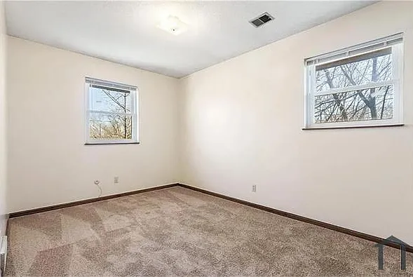 5224 Ditzler Ave — Photo 8