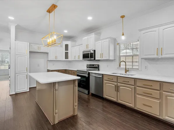 629 Townsville Landing Rd, Henderson, NC 27537